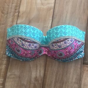 strapless bikini top